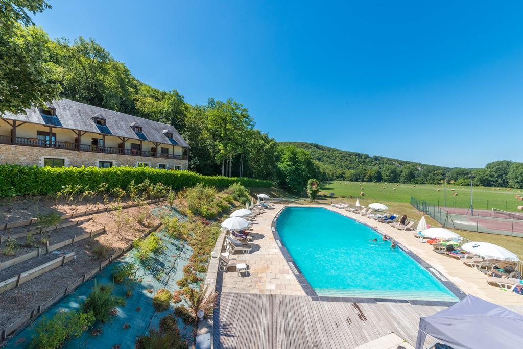 Chateau La Fleunie - Hotel Et Restaurant Condat-sur-Vezere Exterior foto